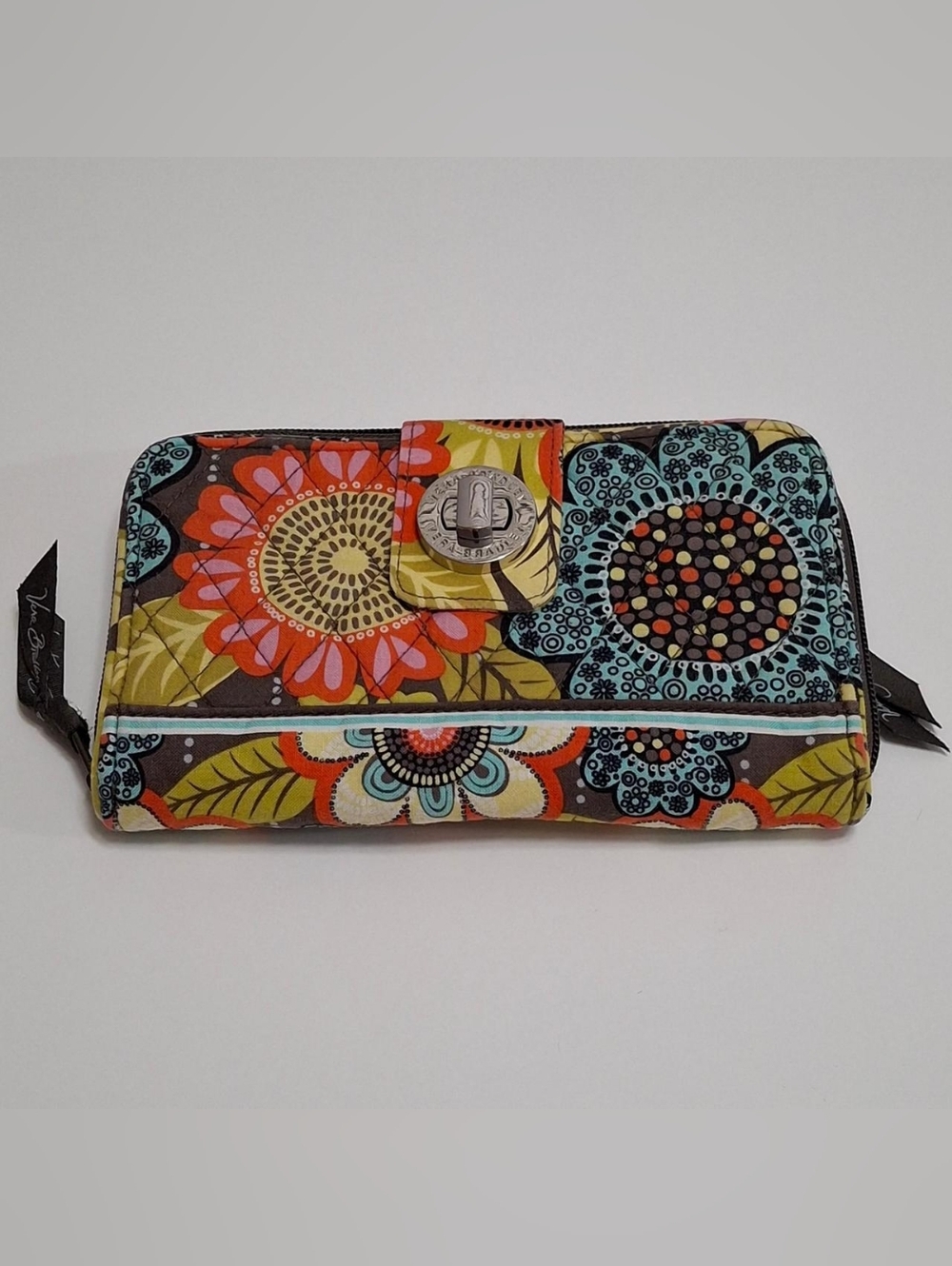 Vera Bradley Paisley Glenna Turn Lock Floral Clutch Wallet Bag Purse